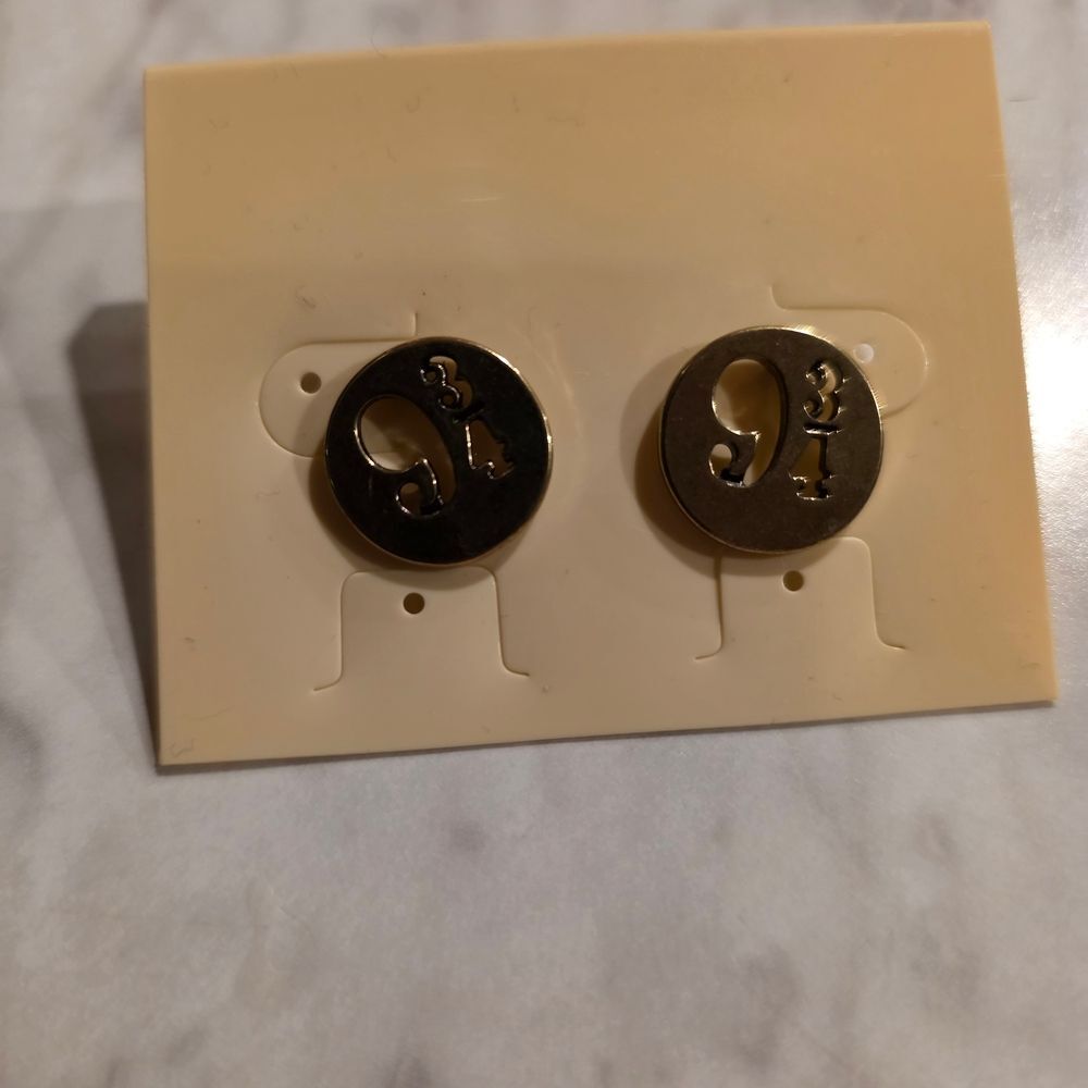 Gold Harry Potter Earrings